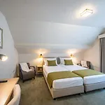 Hotel La Barriere De Transinne Libin