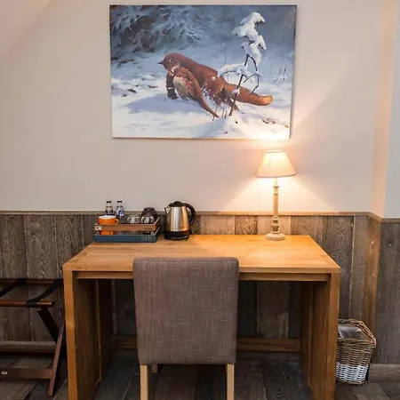 La Barriere De Transinne Hotel