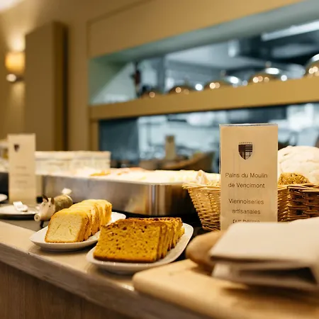 La Barriere De Transinne 3*