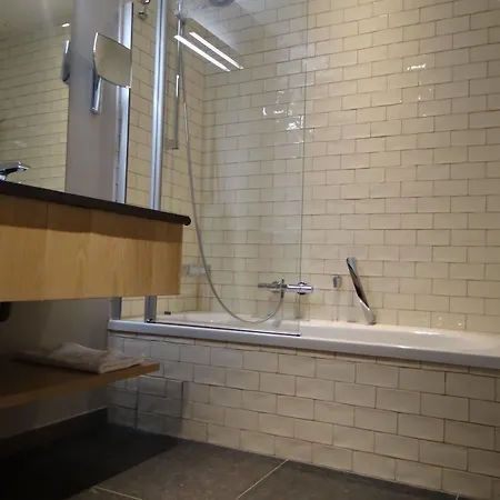 Hotel La Barriere De Transinne 3*